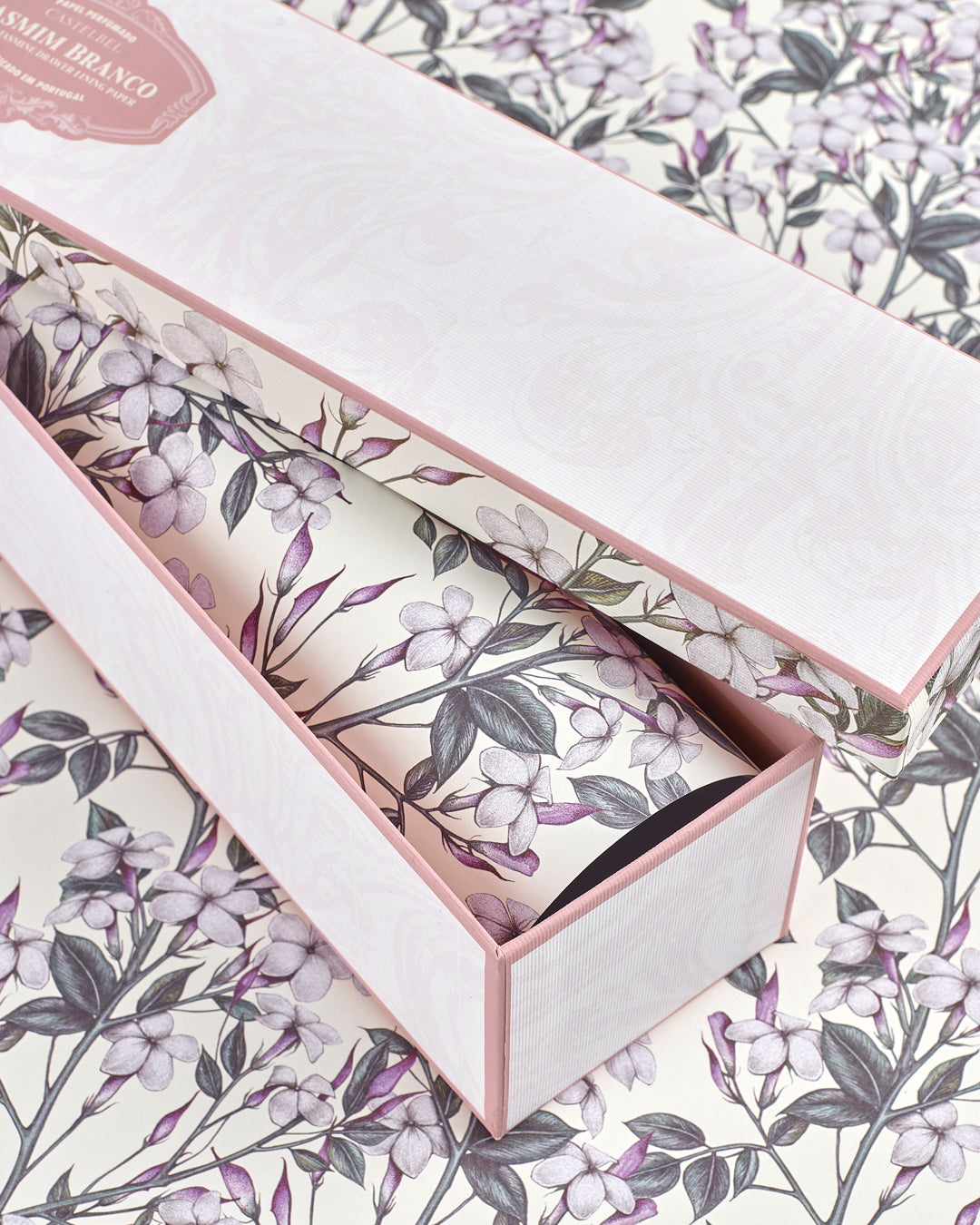 White Jasmine Fragranced Drawer Liners