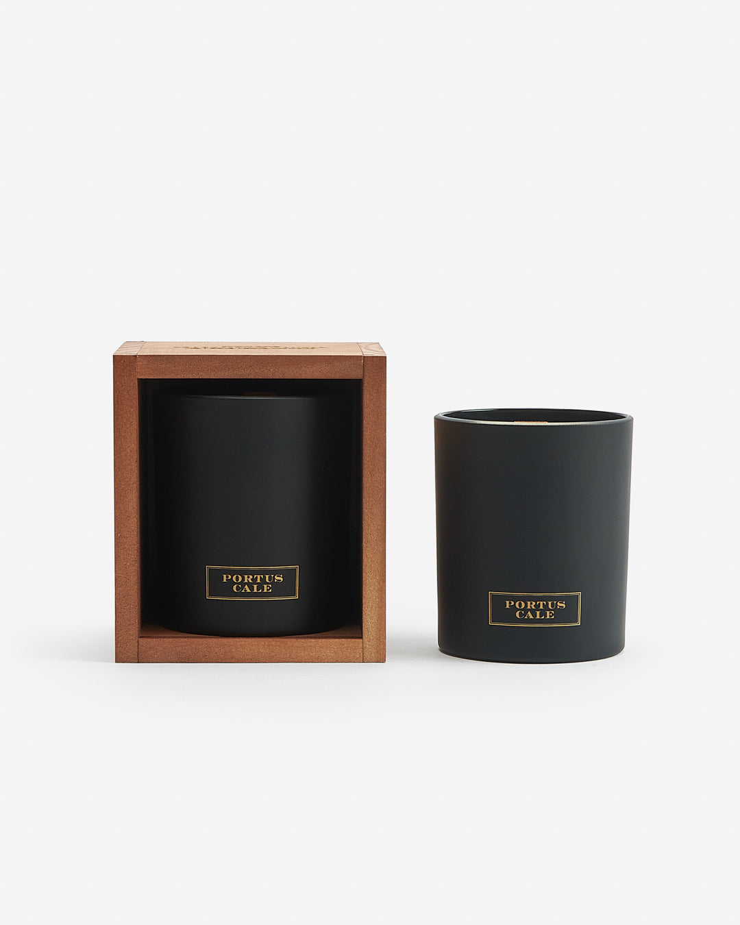 Ruby Red Scented Candle 210g